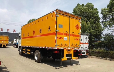 可信賴的危險(xiǎn)品運(yùn)輸車輛選擇與市場行情解析